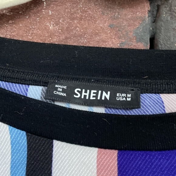 Shein striped tee - Picture 2 of 2